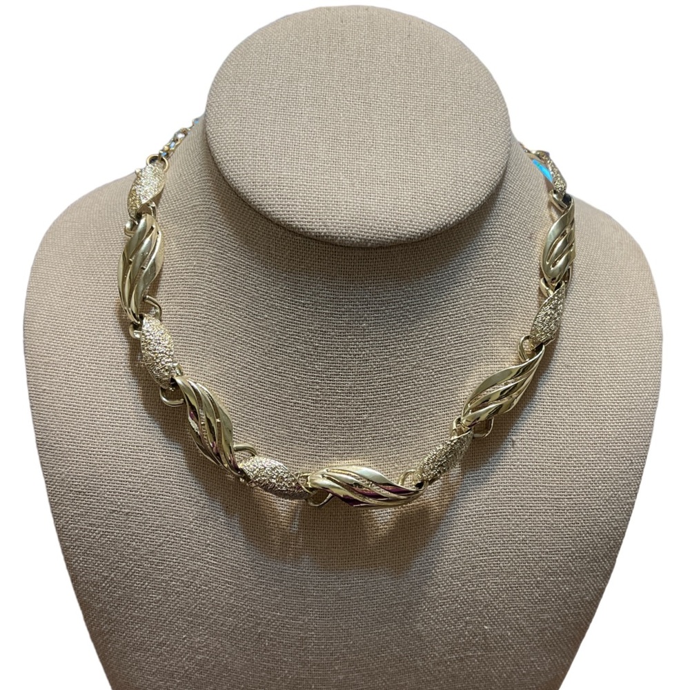 Vintage Silver Toned Choker Necklace - Picture 1 of 2